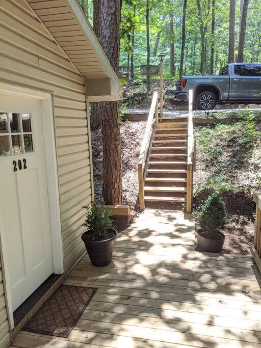 Gold Dust Delight - Cozy Cottage In The Woods Dahlonega Εξωτερικό φωτογραφία