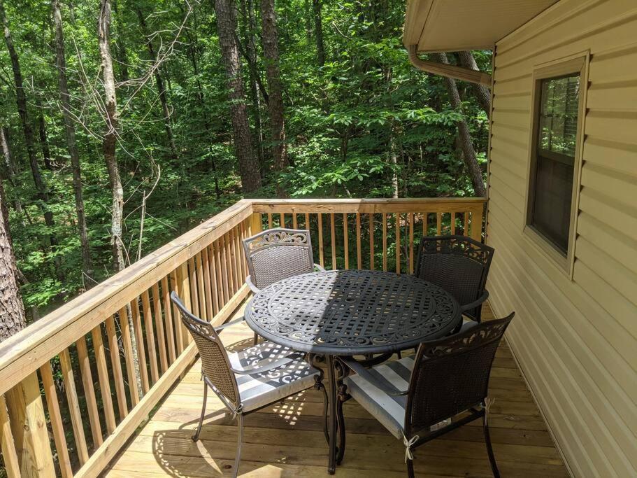 Gold Dust Delight - Cozy Cottage In The Woods Dahlonega Εξωτερικό φωτογραφία